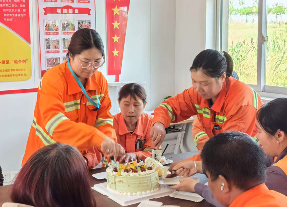 8a3bc2be8cc52aac7bc9c25feae79648